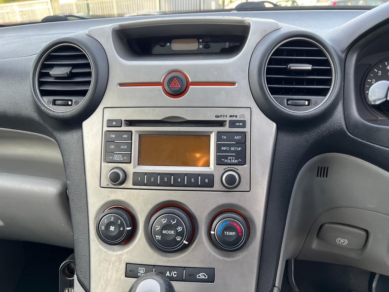 2009 Kia Carens 2.0 CRDI GS 5dr Auto [7 Seat] MPV Diesel Automatic