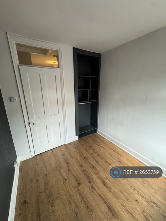 3 bedroom house in Hewitt Avenue, Coventry, CV6 (3 bed) (#2652759)