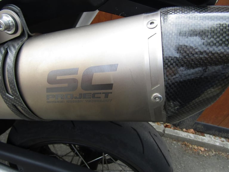HUSQUVARNA SUPER MOTO 701 *ONLY 1400 MILES* S C EXHAUST * LOVELY * REDUCED* 