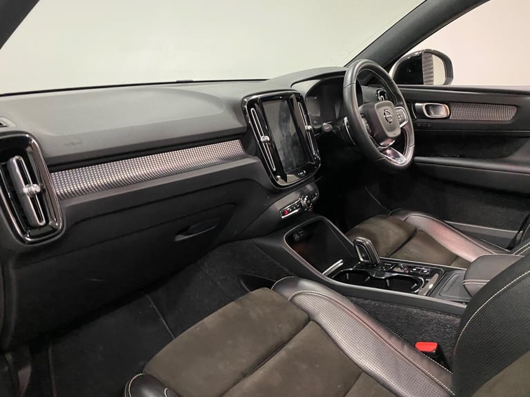 2018 Volvo XC40 2.0 D4 [190] First Edition 5dr AWD Geartronic ESTATE DIESEL Automatic