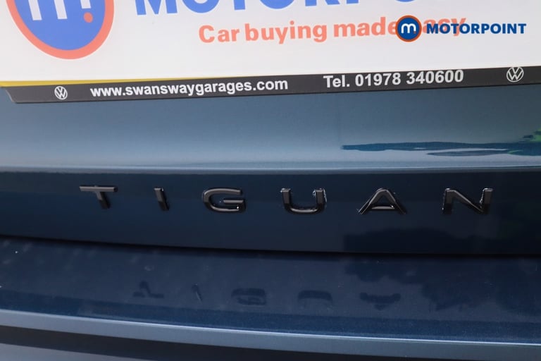 2025 Volkswagen Tiguan 2.0 TDI R-Line 5dr DSG ESTATE DIESEL Automatic