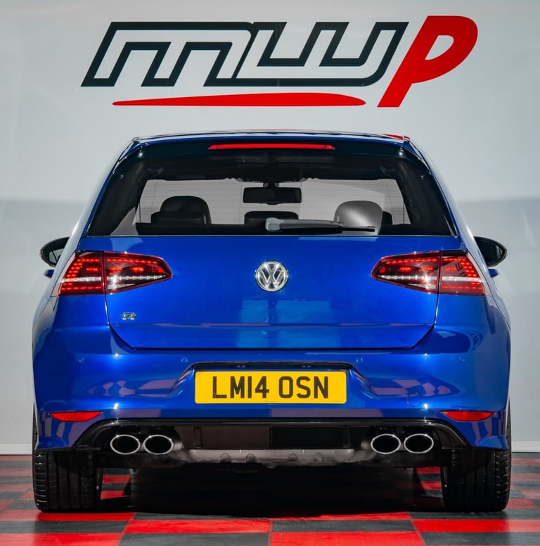 VOLKSWAGEN GOLF R 2.0 TSI R 300ps 5dr 4MOTION- FSH - 6 SPEED MANUAL - LAPIZ BLUE