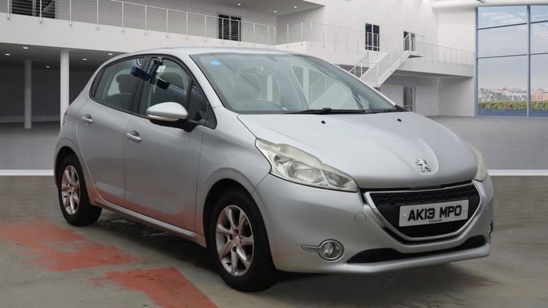 image for 2013 Peugeot 208 1.4 HDi Active Hatchback 5dr Diesel Manual Euro 5 (70 ps) Hatchback Diesel Manual