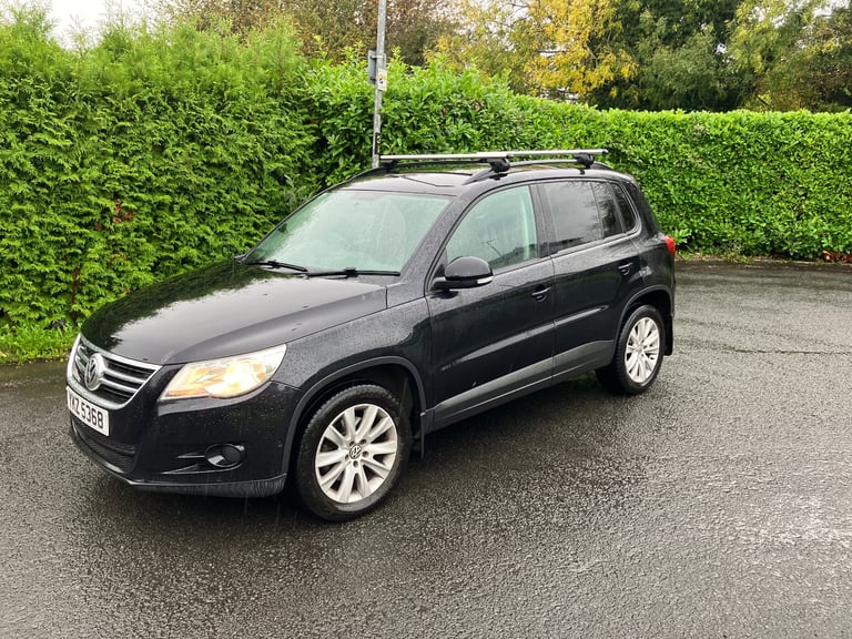 image for Volkswagen, TIGUAN, Estate, 2010, Manual, 1968 (cc), 5 doors