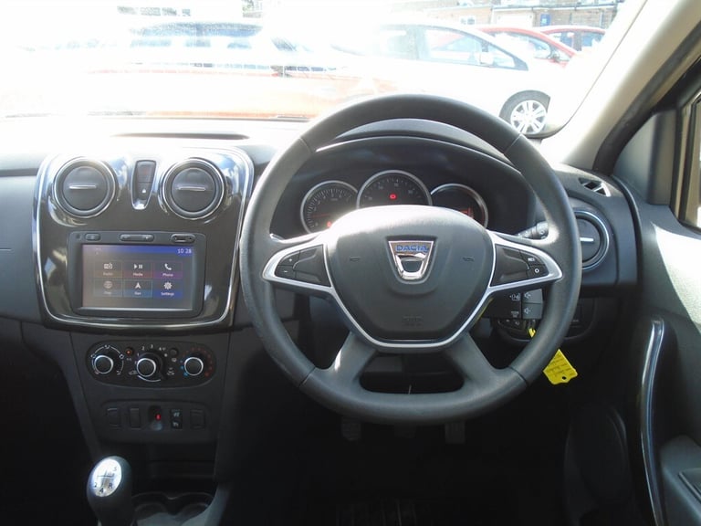2017 Dacia Sandero 0.9 TCe Laureate 5dr HATCHBACK PETROL Manual