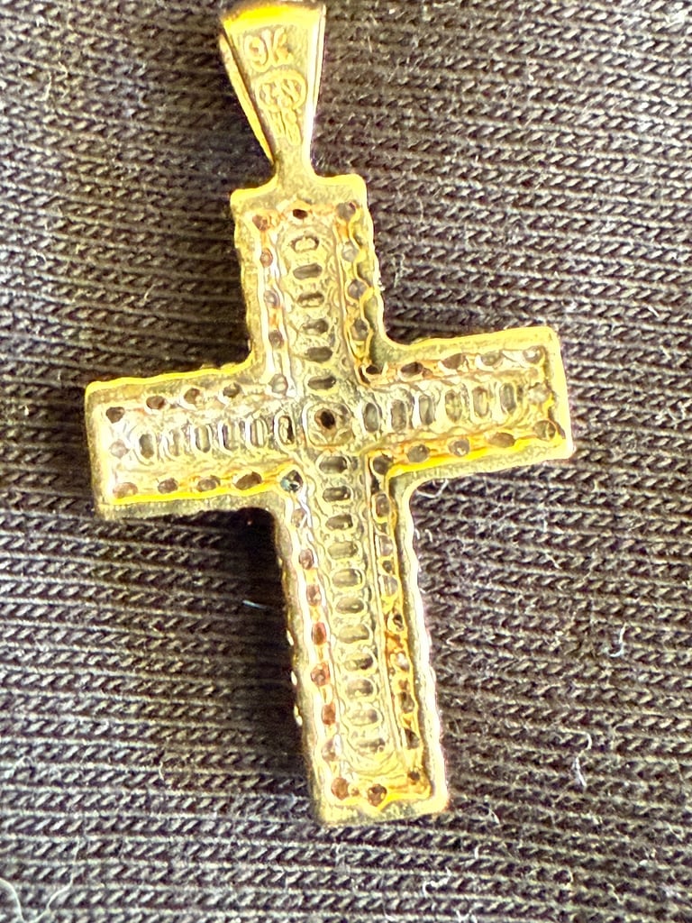 image for 9ct Gold Cross With 0.5ct Of Baguette Diamonds