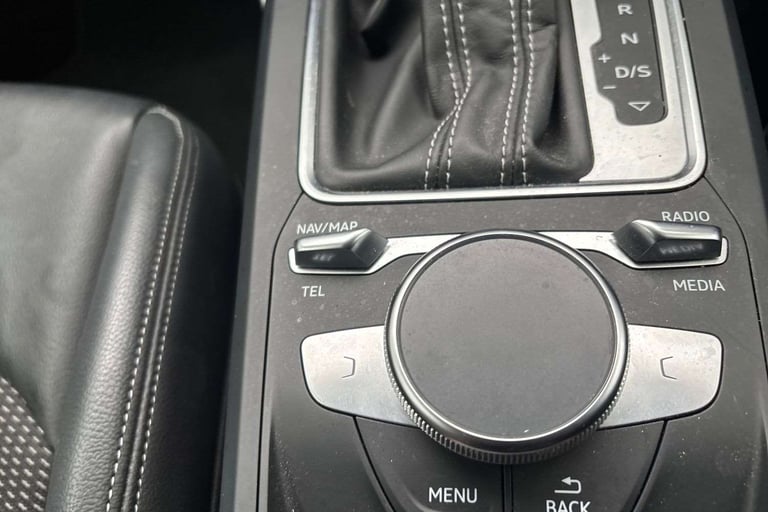 2022 Audi Q2 35 TFSI Black Edition 5dr S Tronic SUV Petrol Automatic