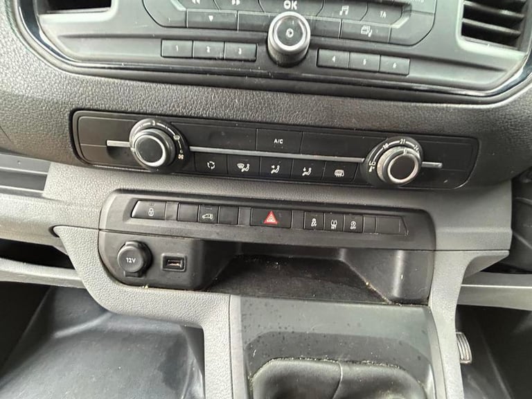 2017 Toyota ProAce 2.0D 120 Comfort Van PANEL VAN DIESEL Manual