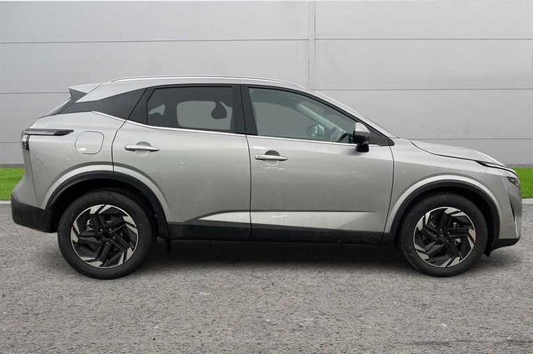 2024 Nissan Qashqai 1.3 DIG-T MH N-CONNECTA [GLASS ROOF] 5DR Hatchback Petrol Manual