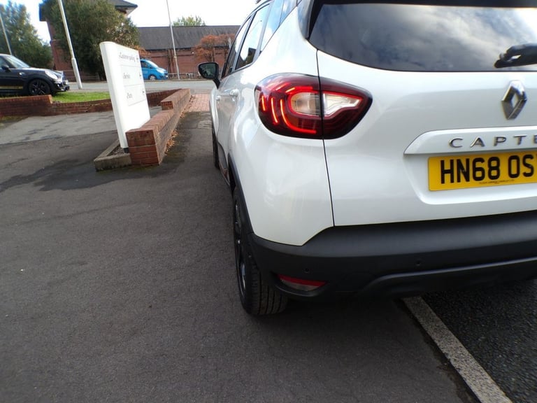 2018 Renault Captur 0.9 TCE 90 Iconic 5dr HATCHBACK PETROL Manual