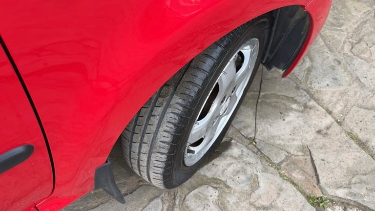 2013 Peugeot 107 1.0 Allure 5dr HATCHBACK Petrol Manual