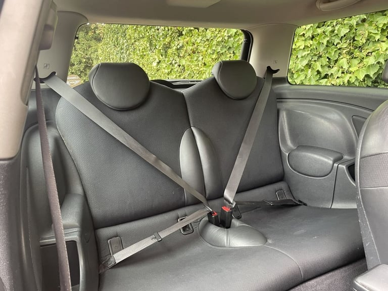 2006 MINI Hatch 1.6 Cooper 3dr Auto HATCHBACK Petrol Automatic