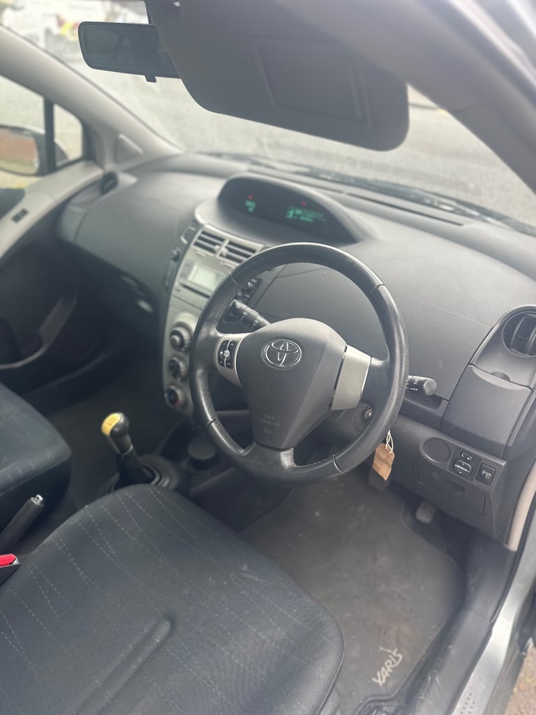 Toyota, YARIS, Hatchback, 2007, Manual, 1296 (cc), 5 doors