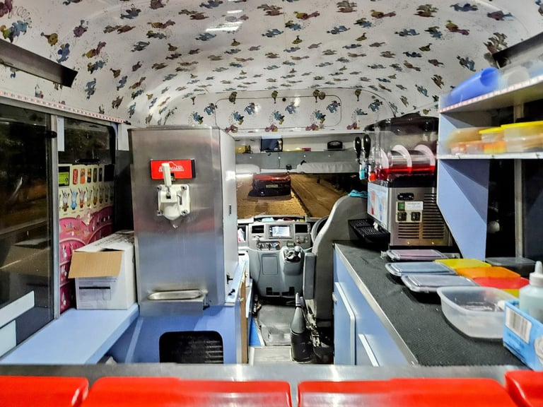 BARGAIN FORD TRANSIT MK7 (CUMMINS) ICE CREAM VAN TRANSIT MK7 2.4 