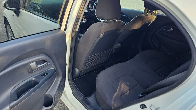 Kia, RIO, Hatchback, 2015, Manual, 1248 (cc), 5 doors