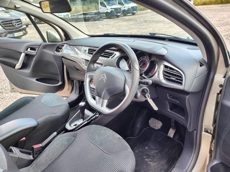 2010 Citroen C3 1.6 VTi Exclusive Auto Euro 5 5dr Hatchback Petrol Automatic