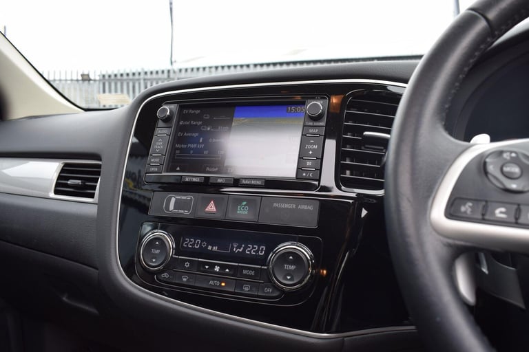 2015 Mitsubishi Outlander 2.0h 12kWh GX4hs CVT 4WD Euro 5 (s/s) 5dr ESTATE Petrol/Electric Hybrid...