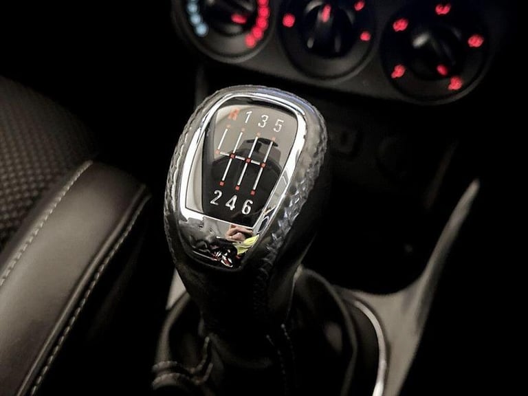 2015 Vauxhall Corsa 1.6T VXR 3dr HATCHBACK PETROL Manual