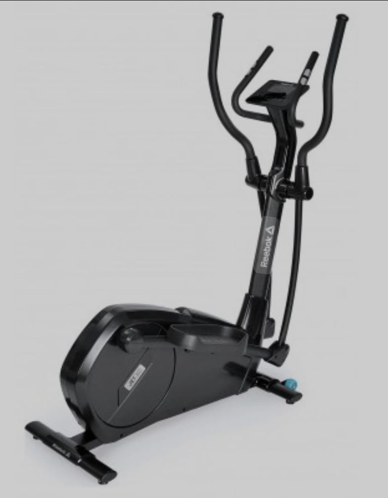 Reebok jet 300 cross trainer