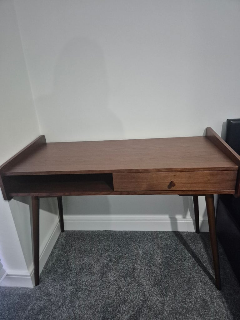 image for Ronda Vintage-Style Desk
