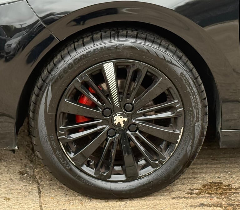 2018 Peugeot 208 1.2 PureTech Black Edition Euro 6 3dr Petrol