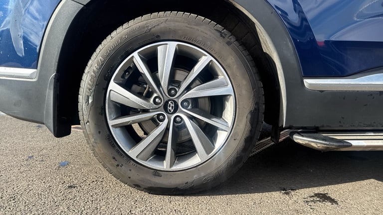 2019 Hyundai Santa Fe 2.2 CRDi Premium 5dr 4WD Diesel Estate Estate Diesel Manual
