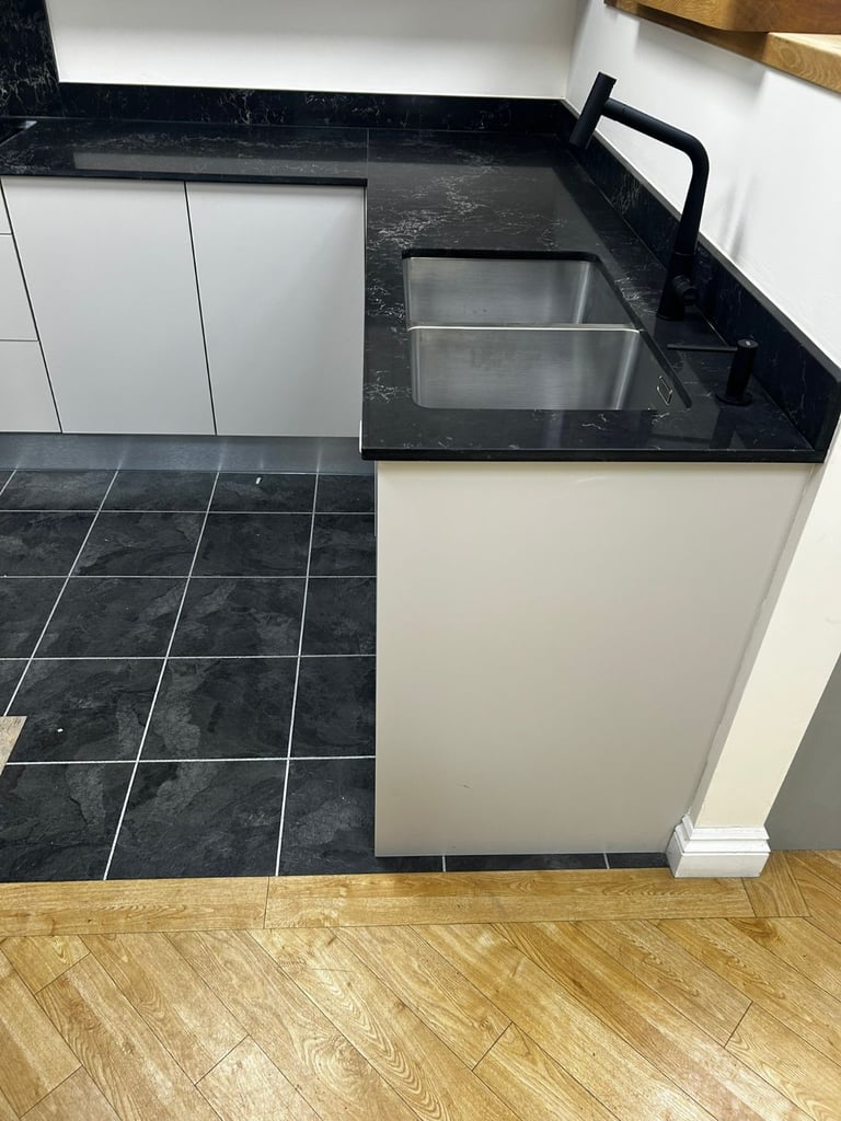 Crown Imperial Halifax Oak & Stone ex display kitchen