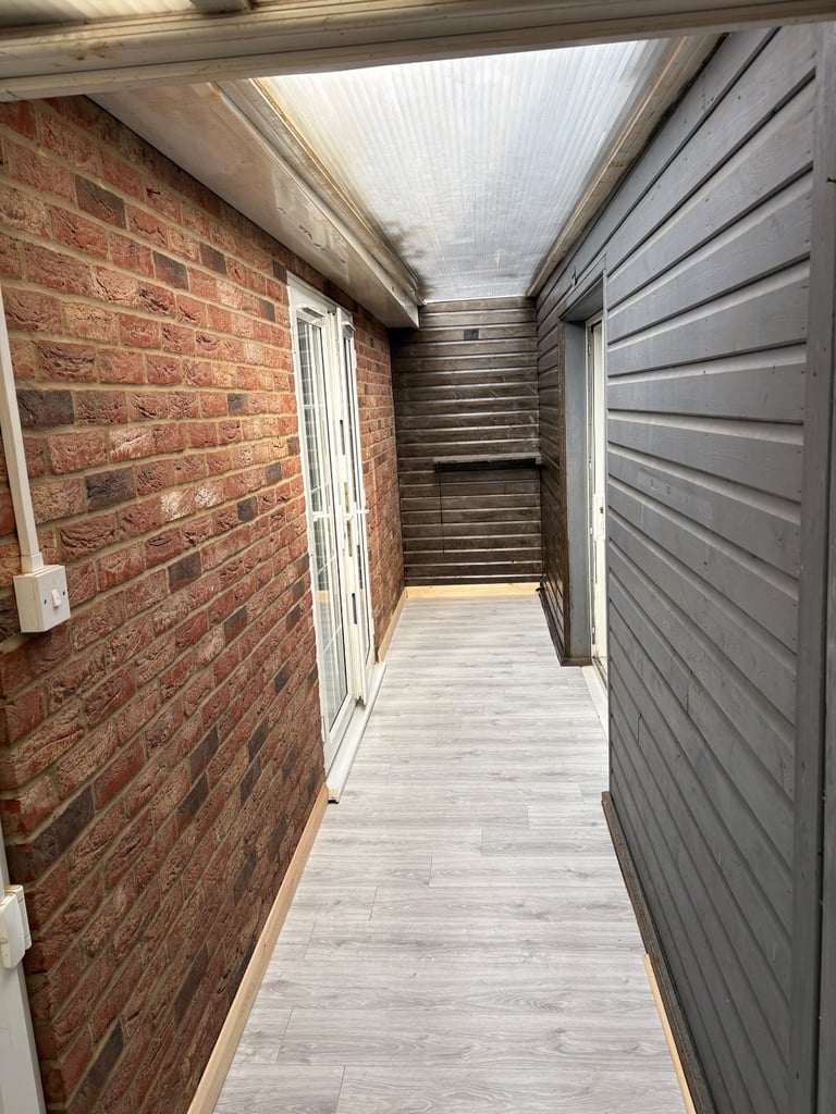 2 bed Bungalow with land for rent 