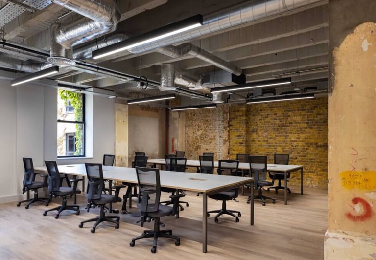 *Old Street* Private Serviced Offices: Units from 16 to 300 desks for rent EC1
