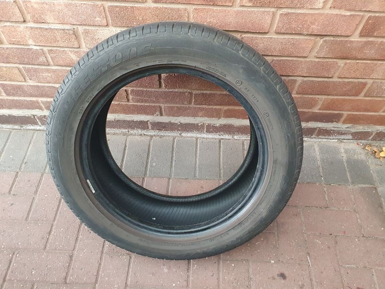 image for Bridgestone Dueler 235 50 18*Car tyre*VGC