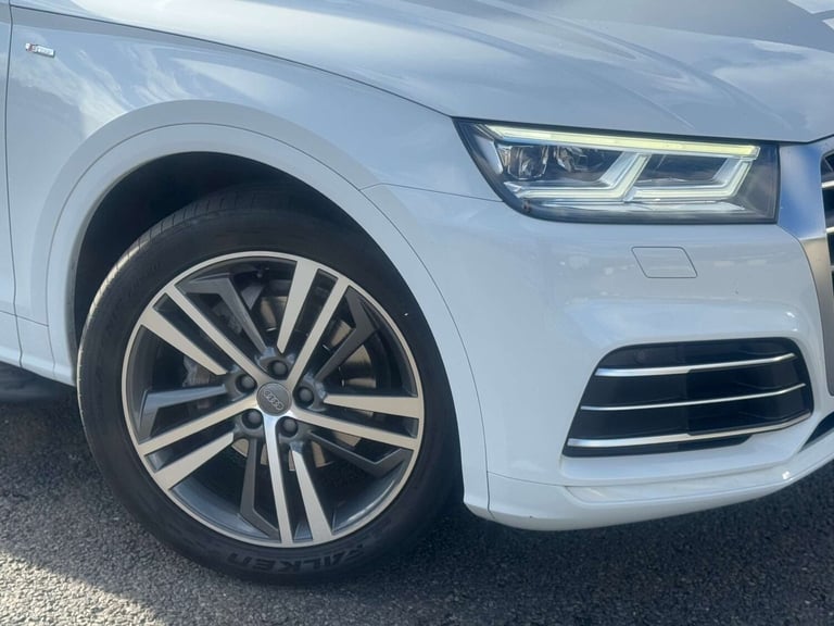 2019 Audi Q5 2.0 Q5 S Line 40 TDI Quattro Semi-Auto 4WD 5dr SUV Diesel Automatic