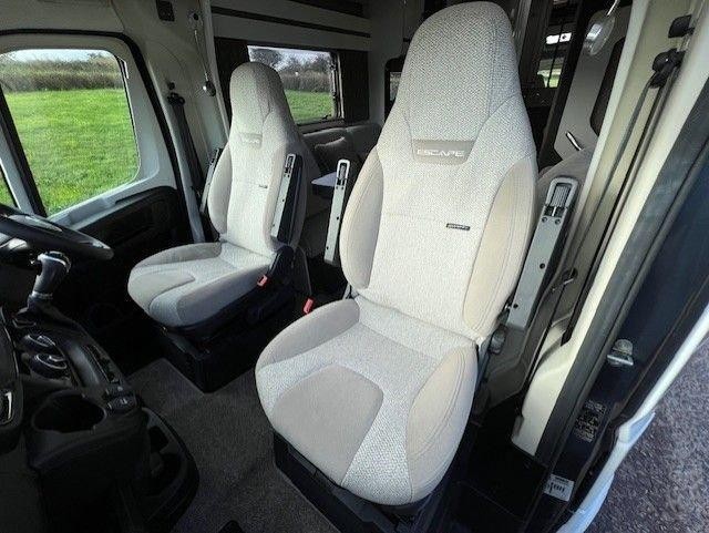 2023 72 SWIFT ESCAPE 640 9SPD AUTOMATIC DIESEL