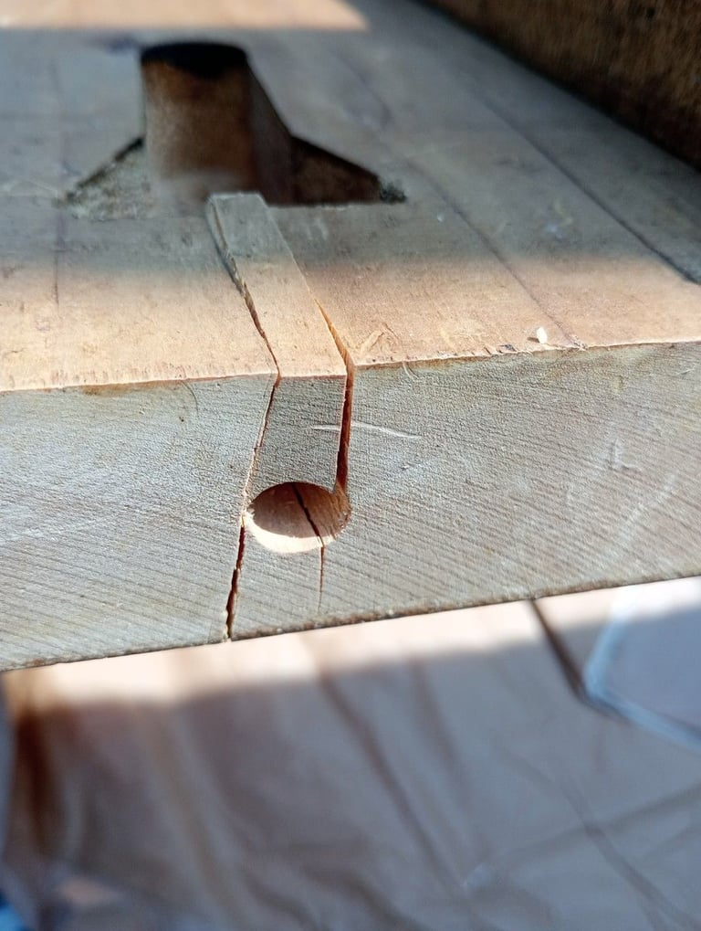 Wood Sleigh Bed Frame King Size (parts needed)