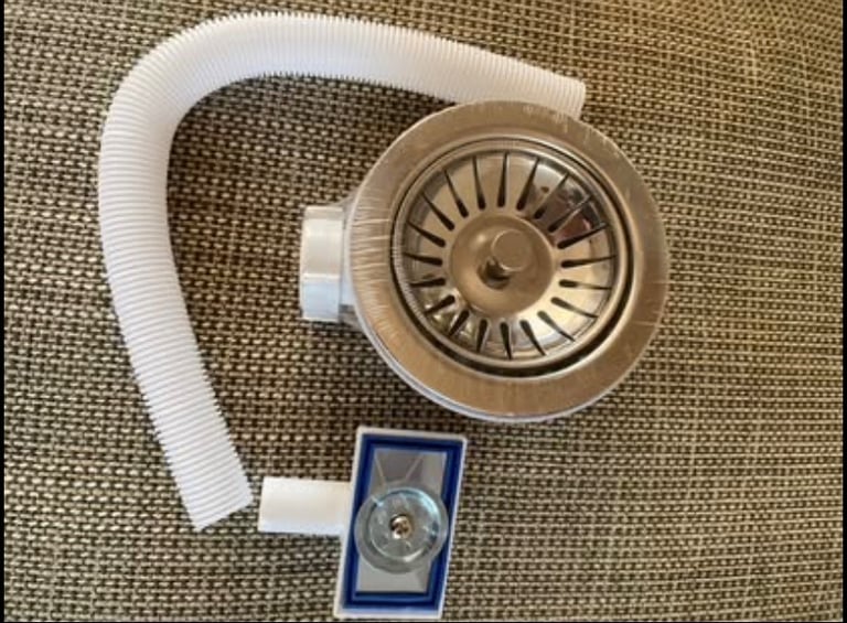 image for 90mm kitchen sink basket strainer with rectangular overflow - chrome finish x 2 (brand new)