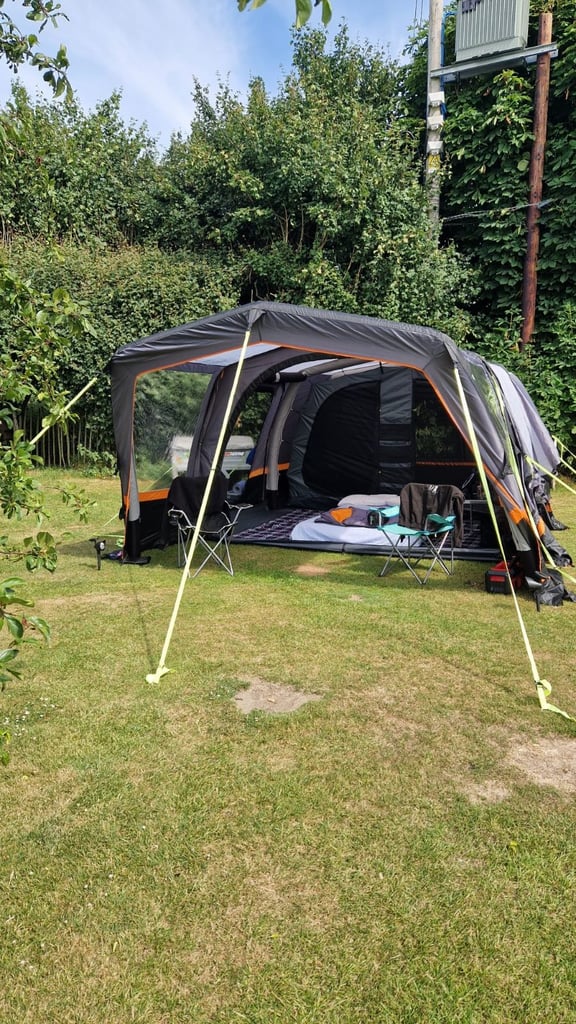 Massive olpro 5 man air tent and trailer