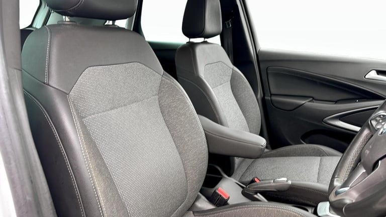 2022 Vauxhall Crossland 1.2 Turbo Elite Edition SUV 5dr Petrol Auto Euro 6 (s/s) (130 ps) HATCHBA...