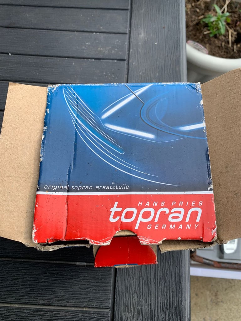 Merecedes ml270 cdi 2001 front roll bar bushes, brand new in the box