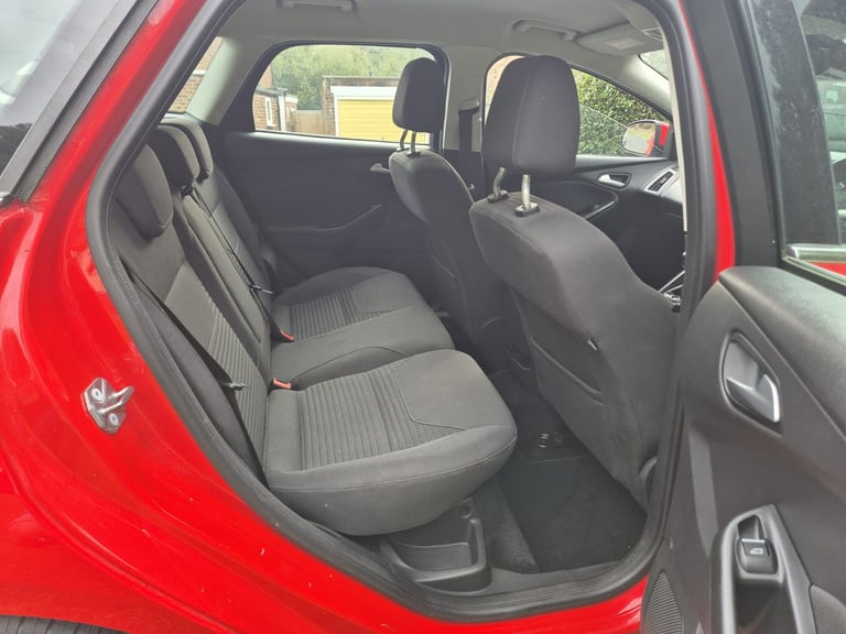 Ford, FOCUS, TITANIUM, Estate, 2015, Manual, 999 (cc), 5 doors, full service history