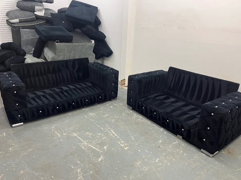 Black Plush Velvet 3&2 Set-Can Deliver