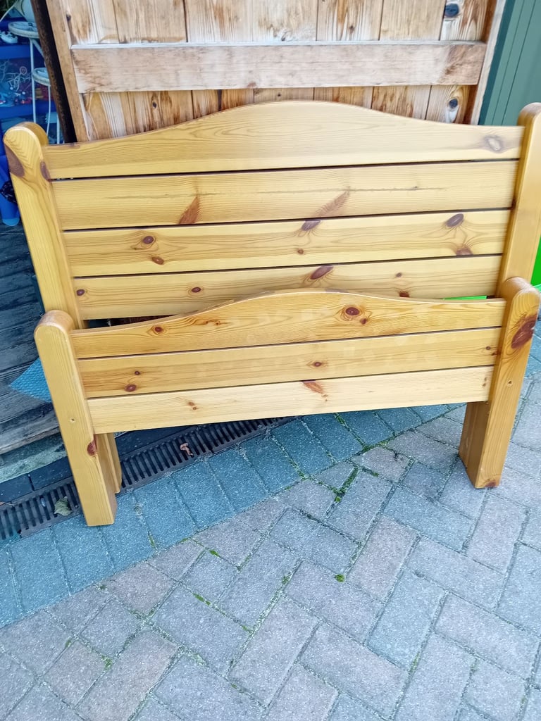 Single bed