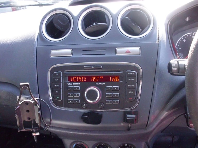 2013 Ford Transit Connect 1.8 TDCi T220 L1 H1 4dr DPF PANEL VAN Diesel Manual