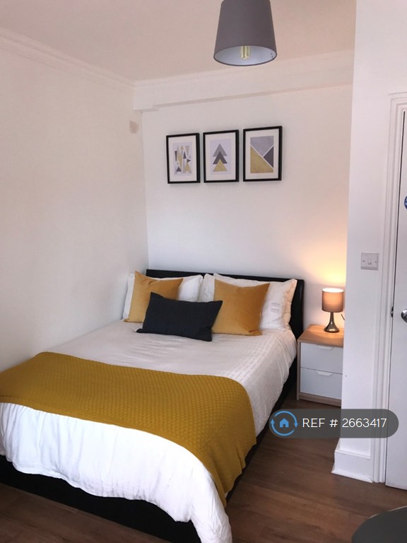 1 bedroom in Windmill Road, Gillingham, ME7 (#2663417)