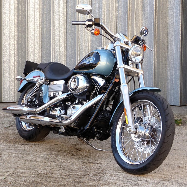 image for  2006 Harley-Davidson FXDL Low Rider – Stunning 1-Owner, Low Mileage Example