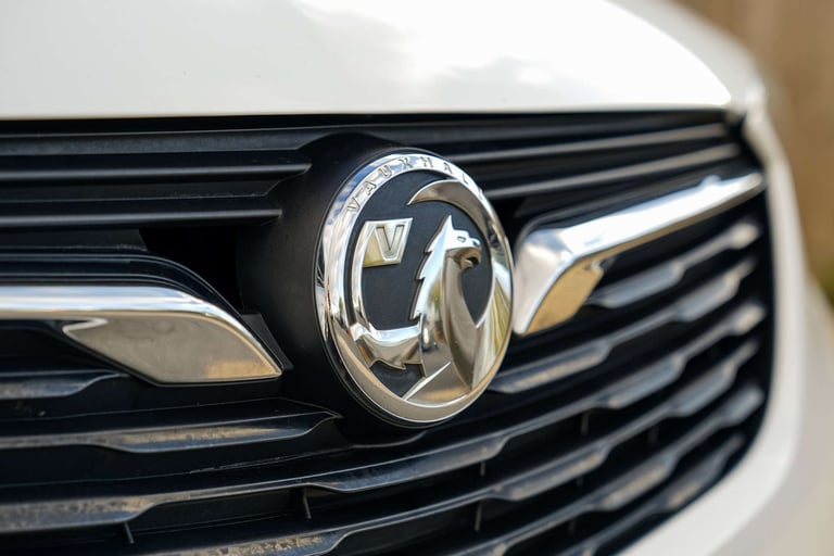 2017 Vauxhall Crossland X 1.2 Crossland X Elite T S/S Auto 5dr SUV Petrol Automatic