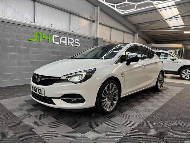 image for 2021 Vauxhall Astra 1.2 Turbo 145 Griffin Edition 5dr HATCHBACK PETROL Manual