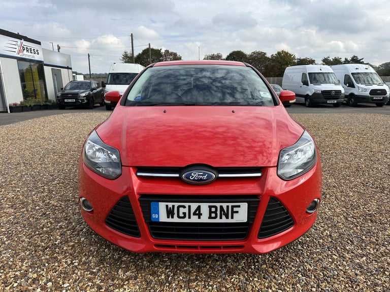 2014 Ford Focus 1.0T EcoBoost Zetec Navigator Hatchback 5dr Petrol Manual Euro 5 (s/s) (125 Hatch...