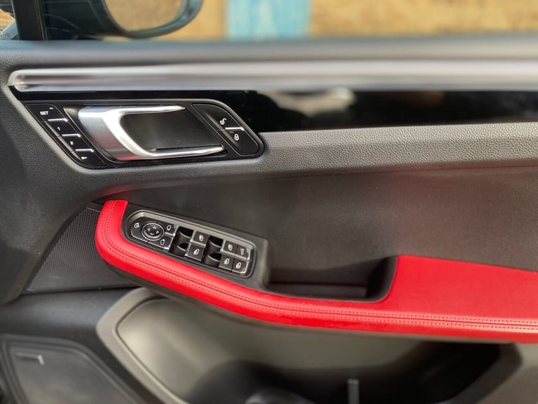 2018 Porsche Macan 3.0T V6 GTS SUV 5dr Petrol PDK 4WD Euro 6 (s/s) (360 ps) ESTATE Petrol Automatic