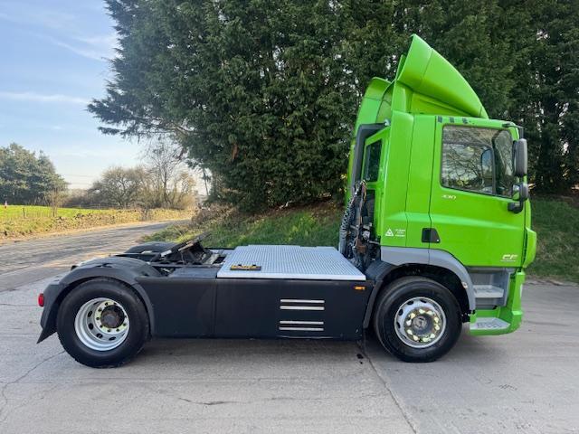 2014 64 DAF CF 330 Euro 6 4x2 day cab tractor unit air con auto