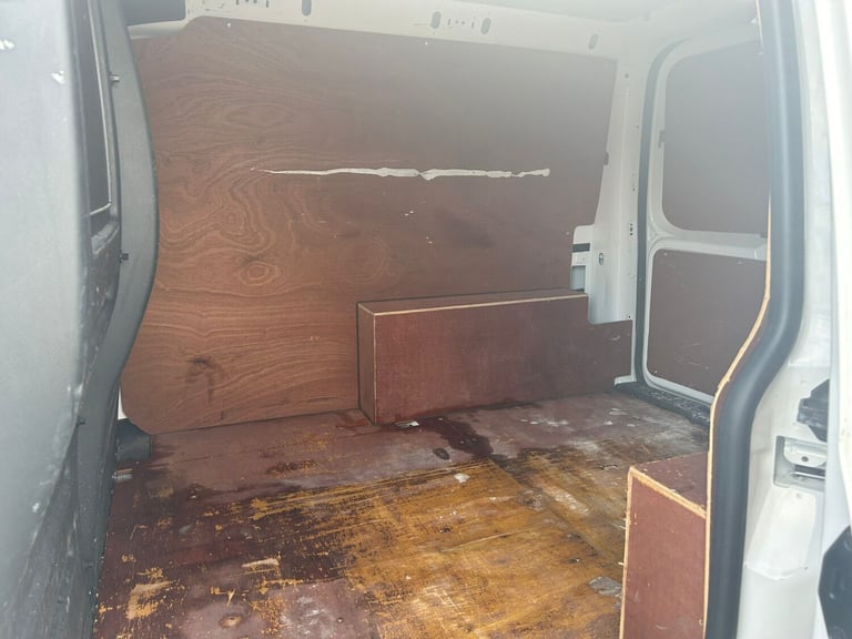 2020 Volkswagen Caddy 2.0 TDI BlueMotion Tech 102PS + Startline Van PANEL VAN Diesel Manual