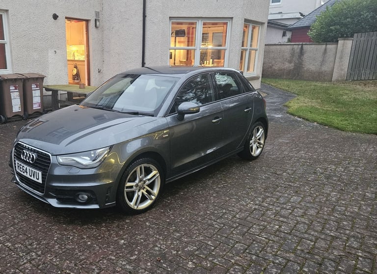 Audi, A1, Hatchback, 2014, Semi-Auto, 1395 (cc), 5 doors